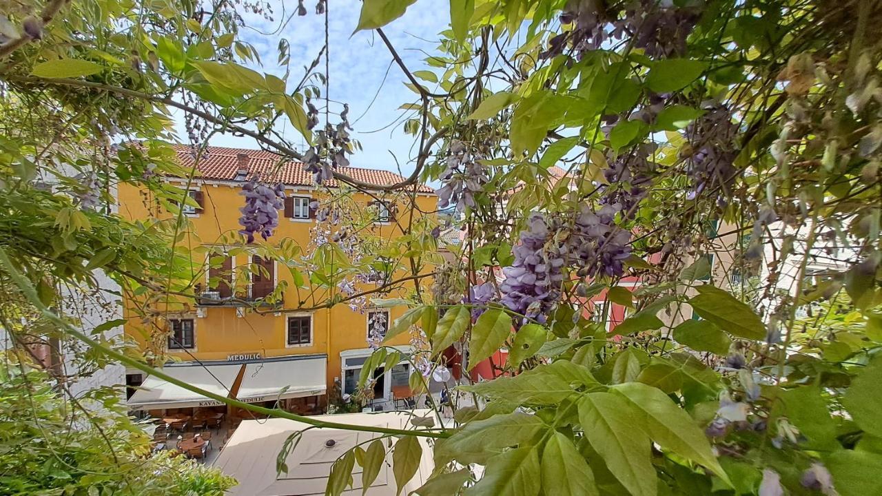 Medulić Palace Rooms & Apartments Šibenik Extérieur photo
